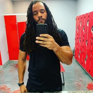 Meet your Posher, Derek